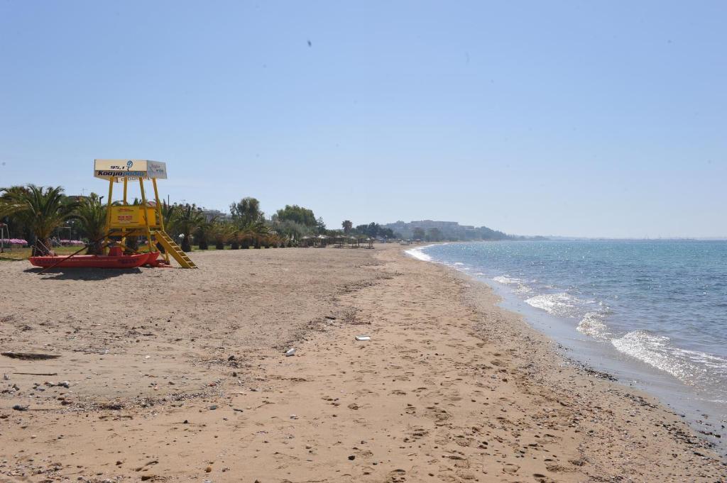 Hotel Eleni Paralia Dionysiou Exterior foto